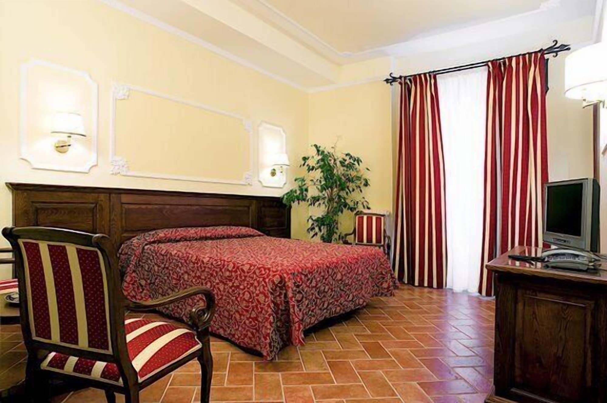 California 4* Florencia